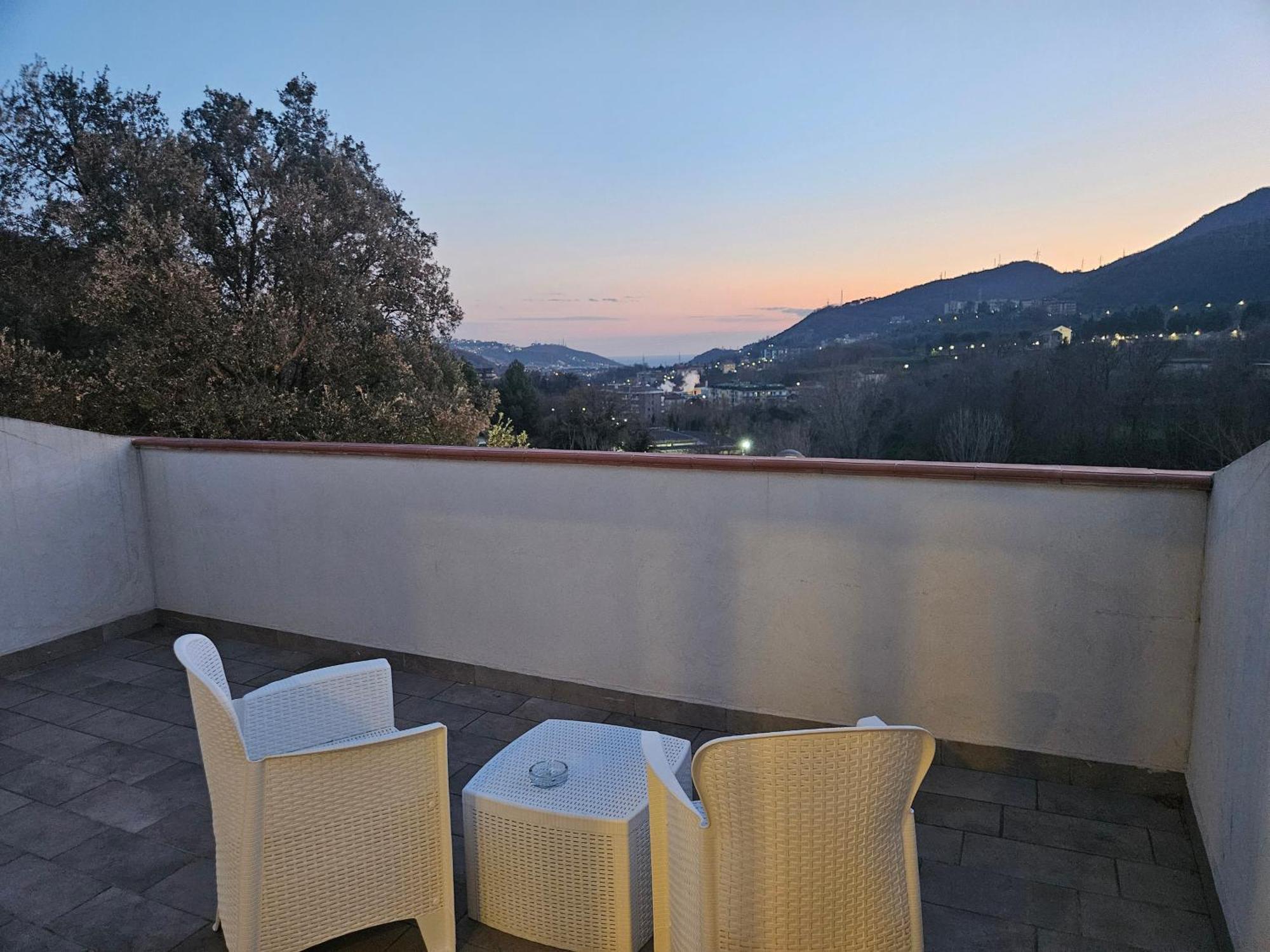Setteabbracci Suite & Apartments Baronissi Exterior foto